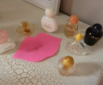 ., Miniatures parfums