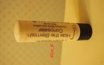 Correcteur stick, Rimmel