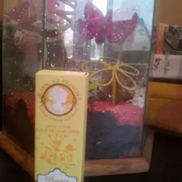 Eau de parfum, Jeanne en Provence