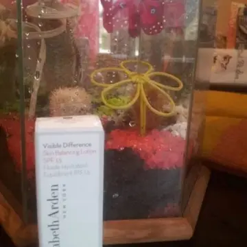 Fluide hydratant, Elisabeth Arden