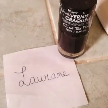 Vernis craquelé, C'est tout moi !