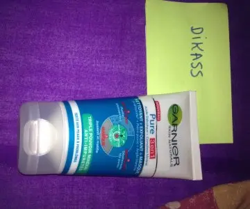 Exfoliant+ nettoyant + masque garnier, Garnier