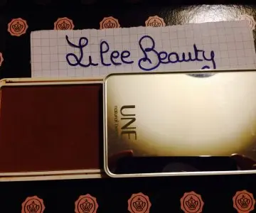 Embeillisseur de teint poudre minérale, UNE Beauty