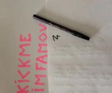 Crayon khôl, Maybelline