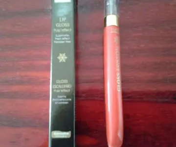 Gloss, Topicrem