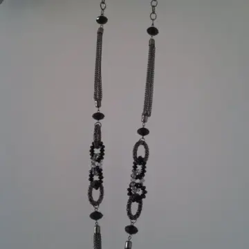 Collier noir, Luzaka