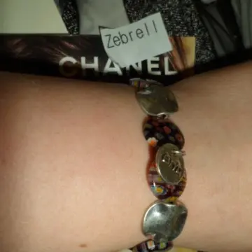 Bracelet, Inconnue