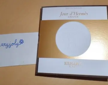Jour d'Hermes echantillon, Hermès