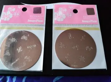 Plaques stamping, Konad