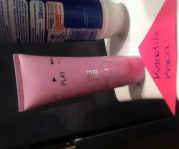Gel douche pour le corps, Givenchy