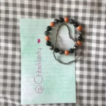 Lot de deux bracelets "vintage"., Inconnue