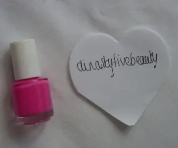 Vernis rose, Chic vernis