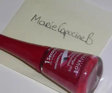 Vernis Rose pailleté, Bourjois