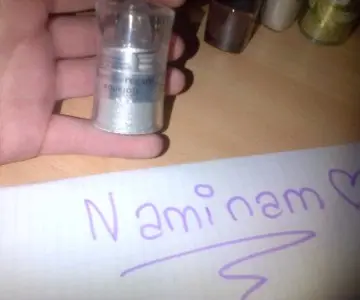 Ombre à paupière argent multi reflets, Bourjois
