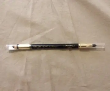 Crayon Khol Color Riche Le Smoky, L'Oréal