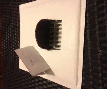 Rehausseur de coiffure, Dop