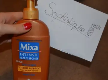 Lait corps Mixa, Mixa