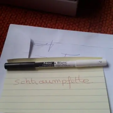 crayon contour des yeux noir et blanc, Bourjois