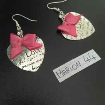 Boucles d'oreilles pendentifs coeurs noeuds roses, Inconnue