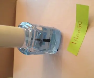 base nourish me, Essie