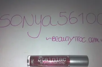 Touche de couleur  Stainiac, The Balm