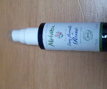 Eau florale de rose, Melvita