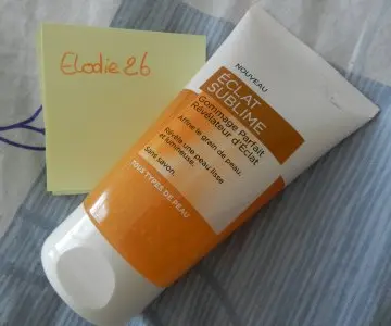 GOMMAGE REVELATEUR D'ECLAT, L'Oréal