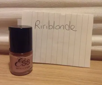 Vernis rose clair brillant, ESS Cosmetics