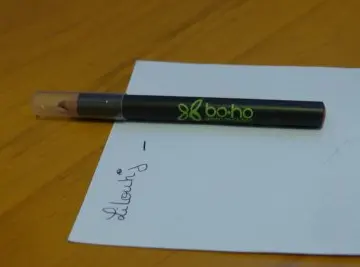 Crayon levre, Boho Green