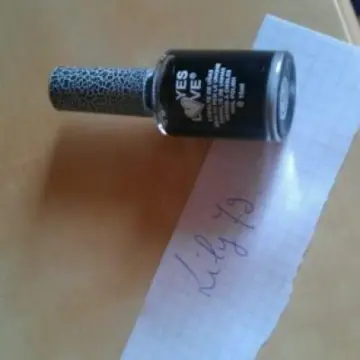 Vernis crackelé Noir, Yes Love