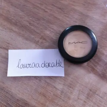 Cream colour base, MAC Cosmetics