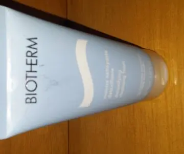 OFFERT mousse nettoyante détoxifiante, Biotherm