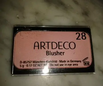 Blush, Artdeco