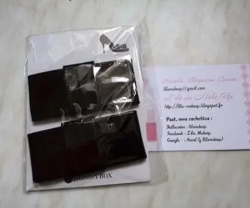 Noeuds pour escarpins, Glossybox