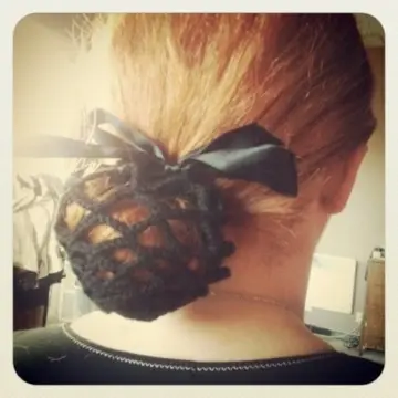 Filet pour Chignon, Inconnue