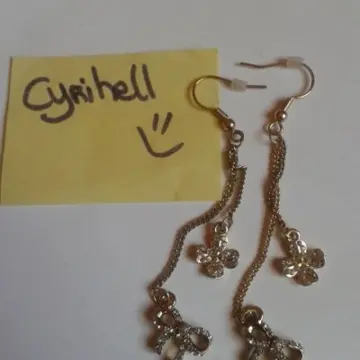 boucle d'oreille noeud et trefle, Inconnue