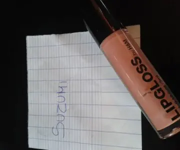 Gloss h&m, H&M