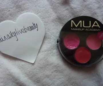 Trio de baume à lèvres teintés, Makeup Academy / MUA