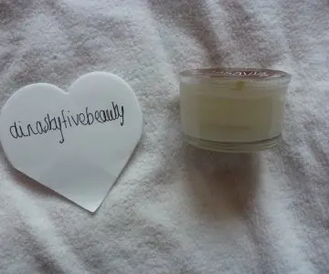Bougie de massage, Lasavia