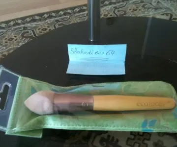 Pinceau mousse application concealer anti cernes E, EcoTools
