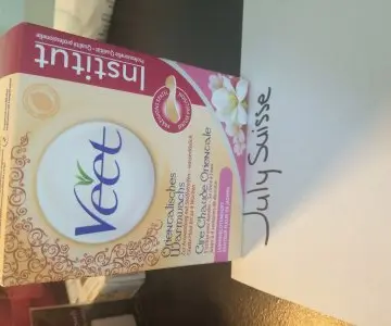 Cire chaude orientale, Veet