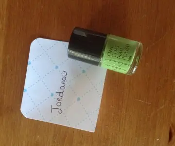 Vernis, Inconnue