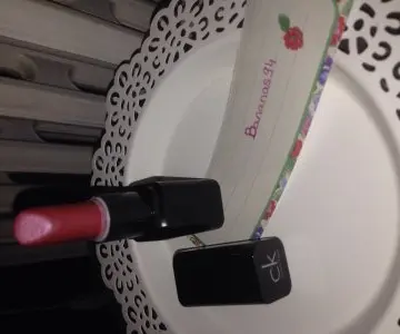 Rouge à levre, Calvin Klein