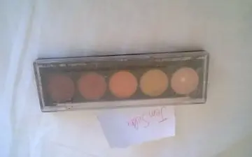 palette multicolor ombres a paupiéres, Miss Europe