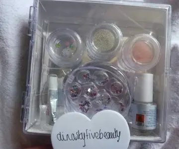 Kit complet de nail art, Claire's