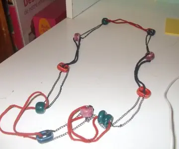 sautoir multicolor, Camaïeu
