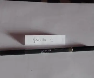 Eye liner kaki, LaNeige