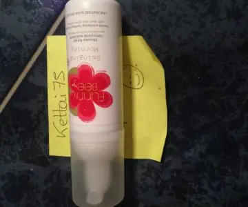 Mousse florale nettoyante exfoliante, Funny Bee