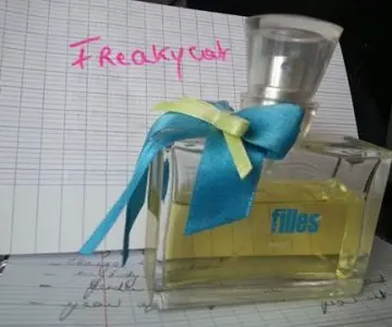Parfum entre filles, Entre filles