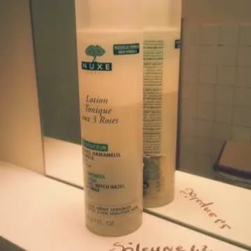 lotion tonique aux 3 roses, Nuxe